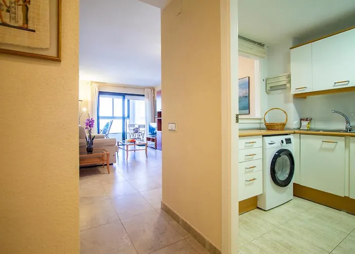 Espacio 16 - Primera Linea Playa 아파트 쿠엘라