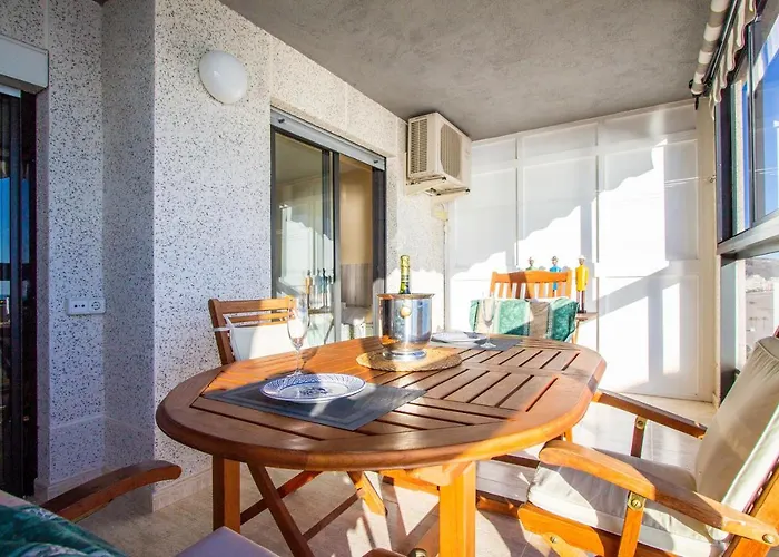 Espacio 16 - Primera Linea Playa 아파트 쿠엘라