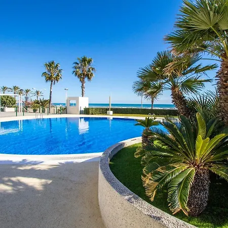 Espacio 16 - Primera Linea Playa *